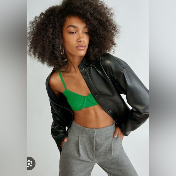 Aritzia Sculpt Knit Bra Top (size small) in Gloss Green - Picture 1 of 4